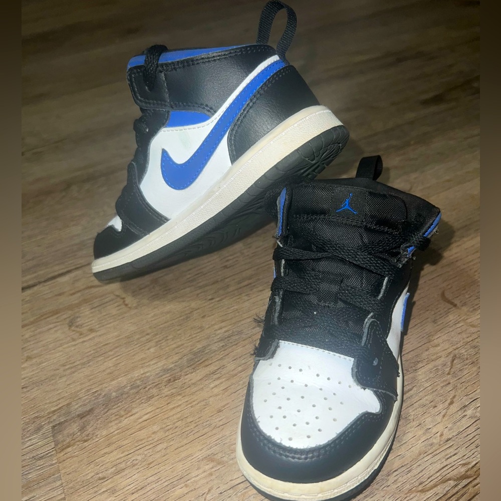 Nike Air Jordan 1 Mid
